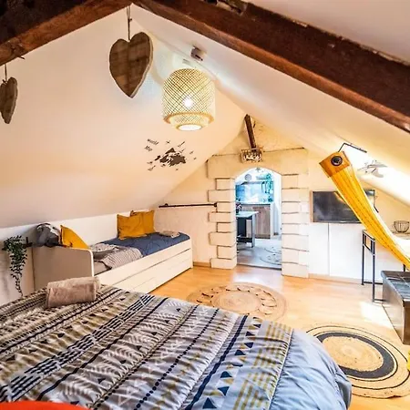 Air-conditioned Appart Cocon Honfleur Parking Fibre Apartment Equemauville